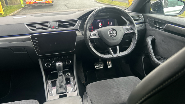 Skoda Superb 2.0 TSI 190 Sport Line Plus 5dr DSG Petrol Hatchback